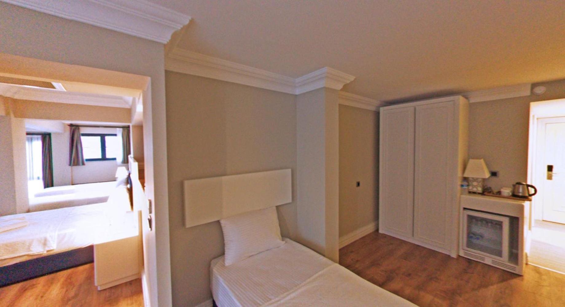 Mara Palace Hotel Fethiye Bagian luar foto